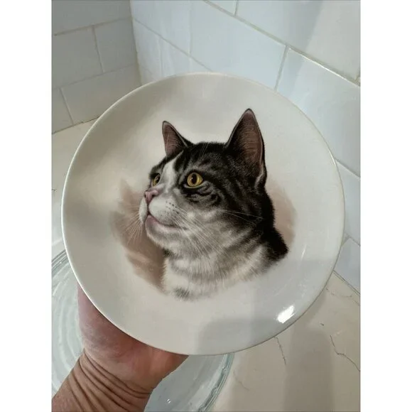 Schumann Arzberg Germany Bavaria Gray Cat Plate 7 1/4" Golden Crown E&R - Picture 2 of 8